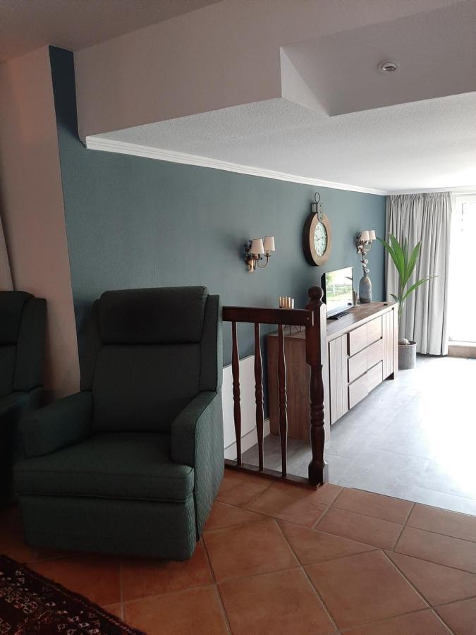Skylo Villa *