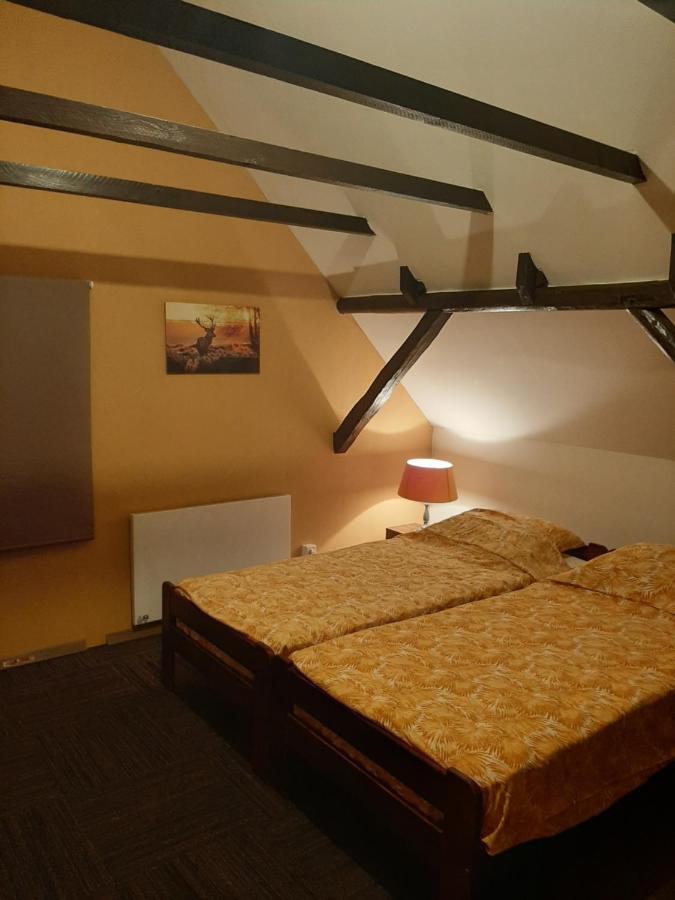 Skylo Villa *